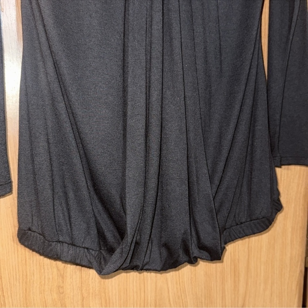 Black Embellished Women's Top size Medium - Picture 4 of 4